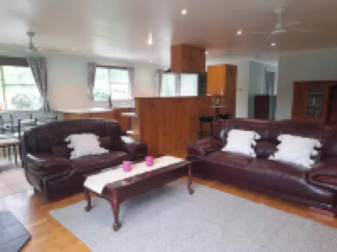 Yellowstone | quiet country farmhouse | fast internet