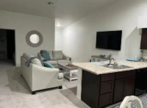 Relaxing 3 bedroom 2 bath townhome great location. Close to hospitals & MCAS.