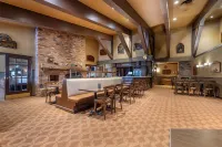 Best Western Parkway Inn  Conference Centre - พร้อมอาหารเช้า