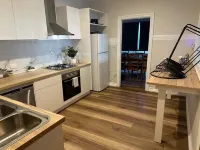 Cottage by the Sea Hotels in Rosebud