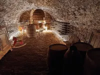 Magnificent house of character with an amazing park Hotels in Quimperle