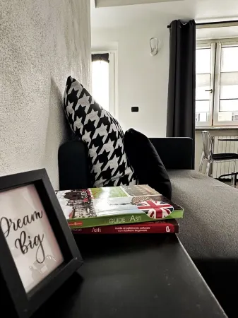 The Bumbunin - Exclusive studio apartment in the heart of Asti