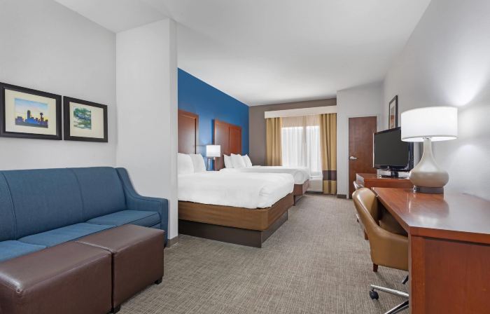 Comfort Suites DFW N-Grapevine