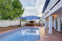 13 Mi to Downtown El Paso: Home w/ Game Room & Bar - Boutique
