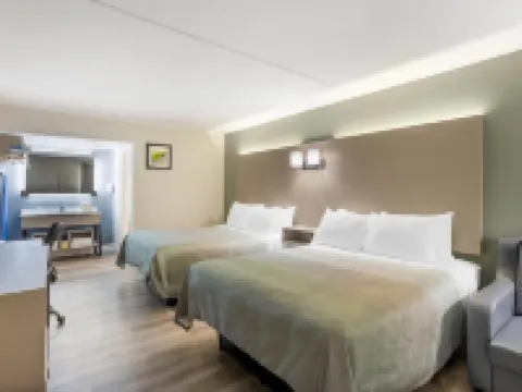 Quality Inn Hotels in Lancaster County