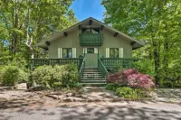 Serene Sky Valley Family Chalet w/ Fireplace - 3-Sterne