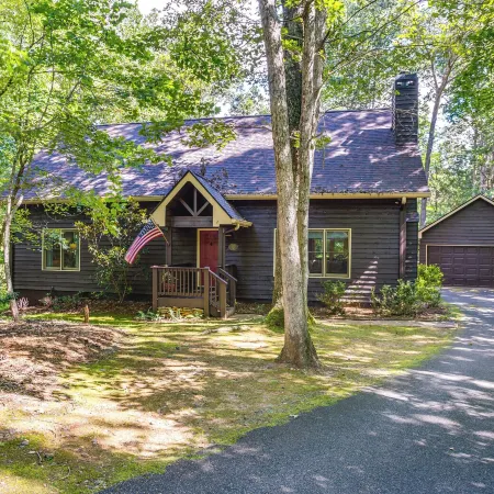 Dog-Friendly Dahlonega Home w/ Private Fire Pit!