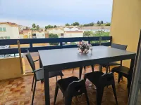 Studio Mezzanine en Bordure de mer Dans le sud de la France