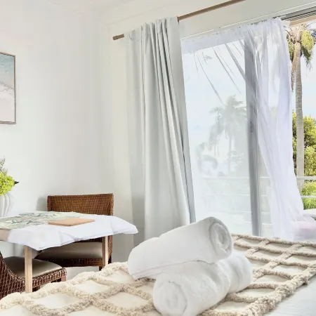Mollymook Ocean View Motel - Welcoming Guests 18 Years and Older