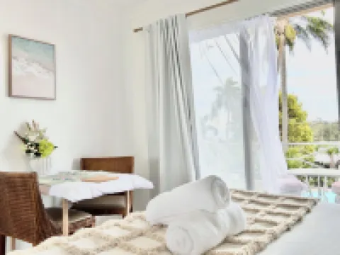 Mollymook Ocean View Motel - Welcoming Guests 18 Years and Older