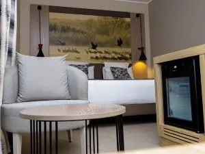 아잘라이 호텔 와가두구