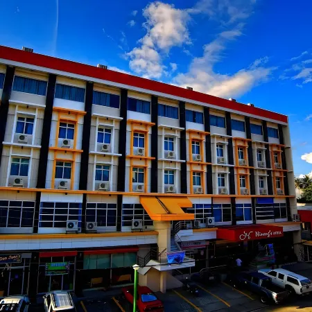 Ninong's Hotel