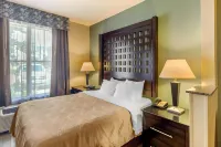 Quality Suites Sherman