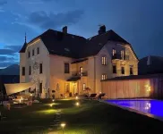Castel Maurn Dolomites Hotel a Issengo
