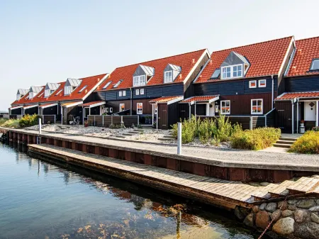 6 person holiday home in Juelsminde Отели в г. Хеденстед