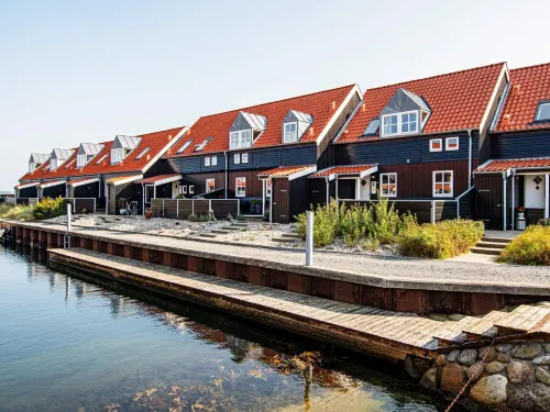 6 person holiday home in Juelsminde