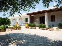 Residence in Apulia with Relaxation Area