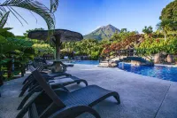 Hotel Los Lagos Spa & Resort - piscina