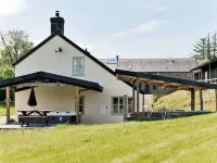 Cottage in Wales near Brecon Beacons Trails