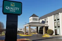 Quality Inn & Suites Hotels in Lexington
