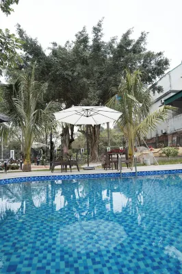 Chau Son Garden Resort Hotels in 