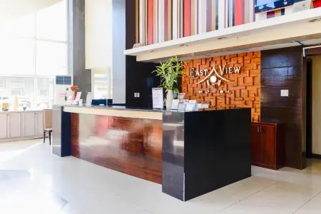 EAST VIEW HOTEL Отели рядом с достопримечательностью «Бантаг Лейк Ранч»