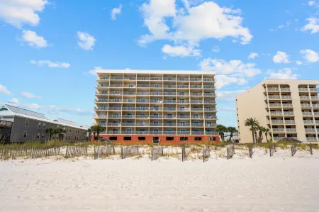 Seacrest 904 by Vacation Homes Collection Отели рядом с достопримечательностью «W Beach Blvd»