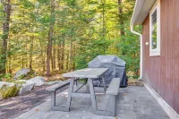 Hiking & Snowmobile Trails On-site: Alton Retreat!