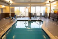 Fairfield Inn & Suites Marquette - Pools