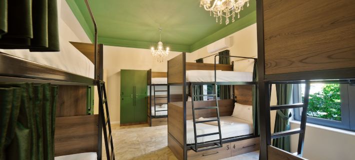 21-15 Boutique Hostel Hotels in Дуррес