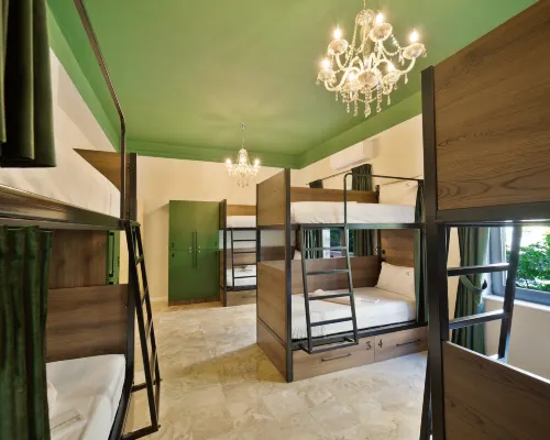 21-15 Boutique Hostel Hotels in Durrës distrikt