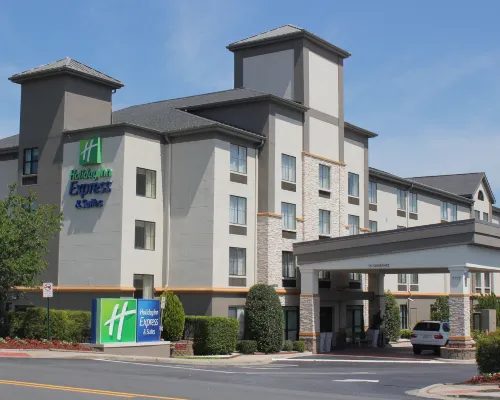 Holiday Inn Express & Suites CHARLOTTE-CONCORD-I-85 by IHG Hotels in Concord