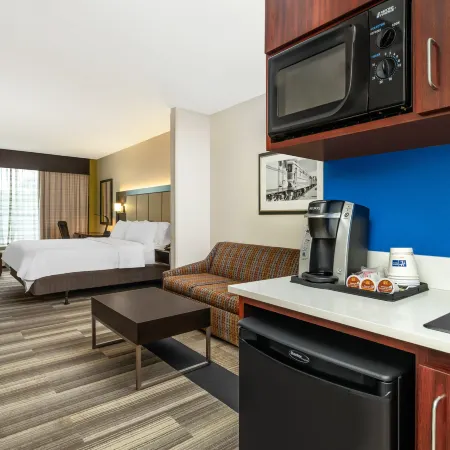 Holiday Inn Express & Suites FLORENCE I-95 @ HWY 327 by IHG