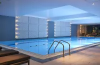 Crowne Plaza READING by IHG - Pool