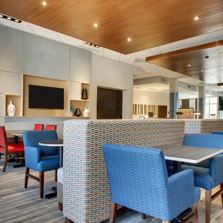 Holiday Inn Express & Suites SUMMERVILLE by IHG