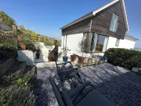 Spacious and Modern Seaside Home, 5 mins wlk from the centre of Salcombe