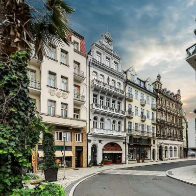 Hotel Golden Lamb のホテル