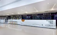 Innside by Melia Yogyakarta - bar