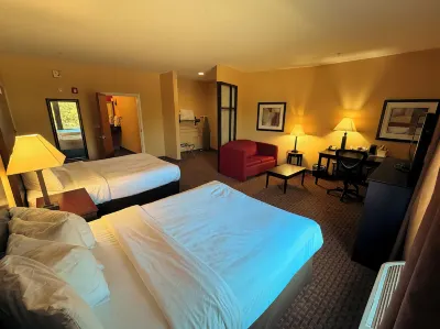 برانسويك سويتس جولدن أيسلز Hotels near Cypress Mill Square