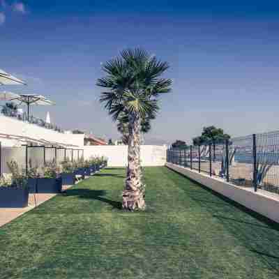 Hôtel Mercure Villeneuve-Loubet Plage Hotel Exterior