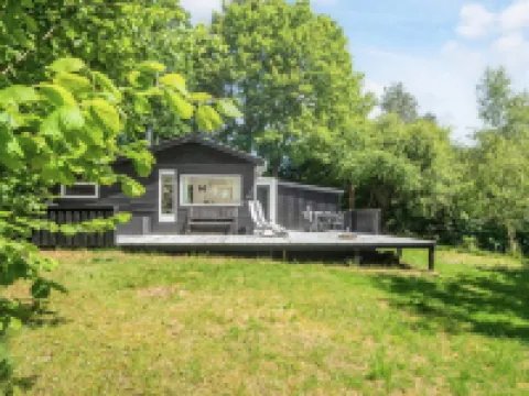 Peaceful Cabin Retreat in Ebeltoft