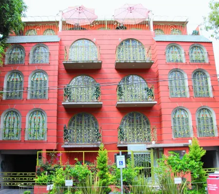 Residence l´ Heritage Royal Colonial by BlueBay Отели рядом с достопримечательностью «Музей Института геологии УНАМ»