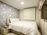 Busan Yongho-Dong Seoul Hotels near أوريوكدو سكاي ووك