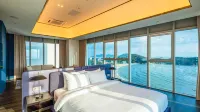 The Week & Resort - Balcony