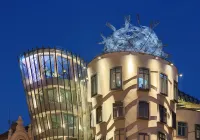 Dancing House - Tančící dům Hotel