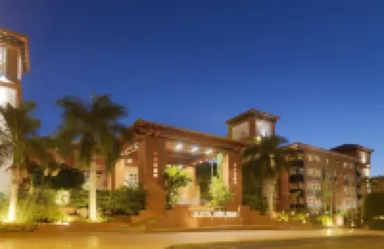 H10 Costa Adeje Palace Hoteles cerca de Playa del Duque
