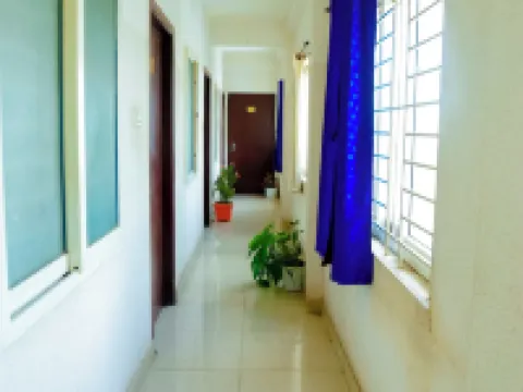 Hotel Breezeland - Erode Railway Station Hotels in Erode