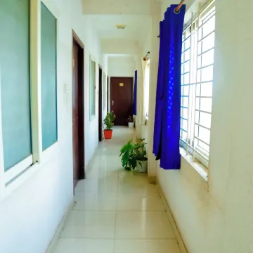 Hotel Breezeland - Erode Railway Station