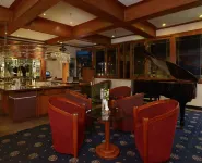 The Jayakarta Suites Bandung - bar