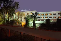 Hotel Clarks Varanasi Limited Hotels in Varanasi